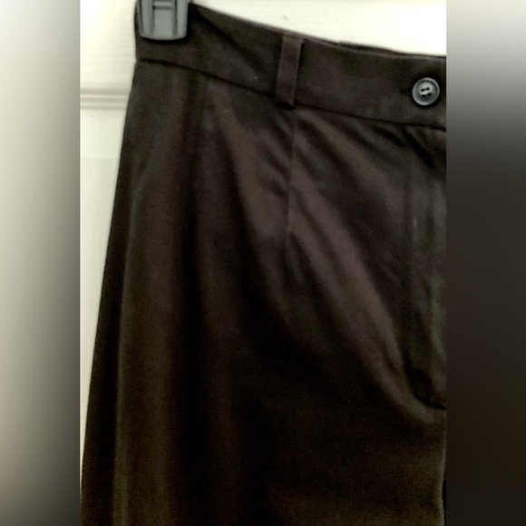 Black Capri Pants by harve Benard - Picture 7 of 13